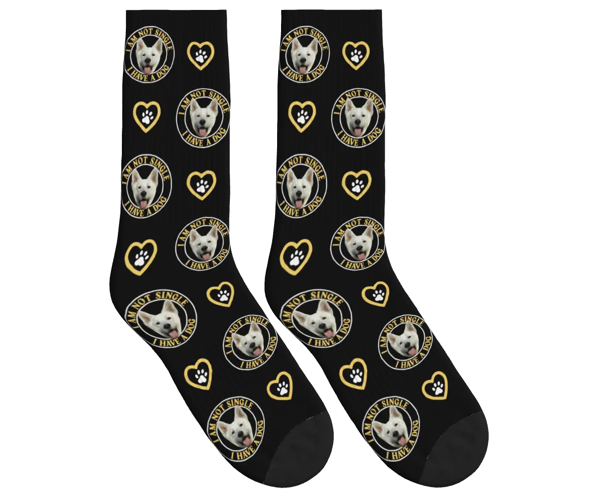 I Am Not Single, I Have a Dog Socks - Black / Crew Socks