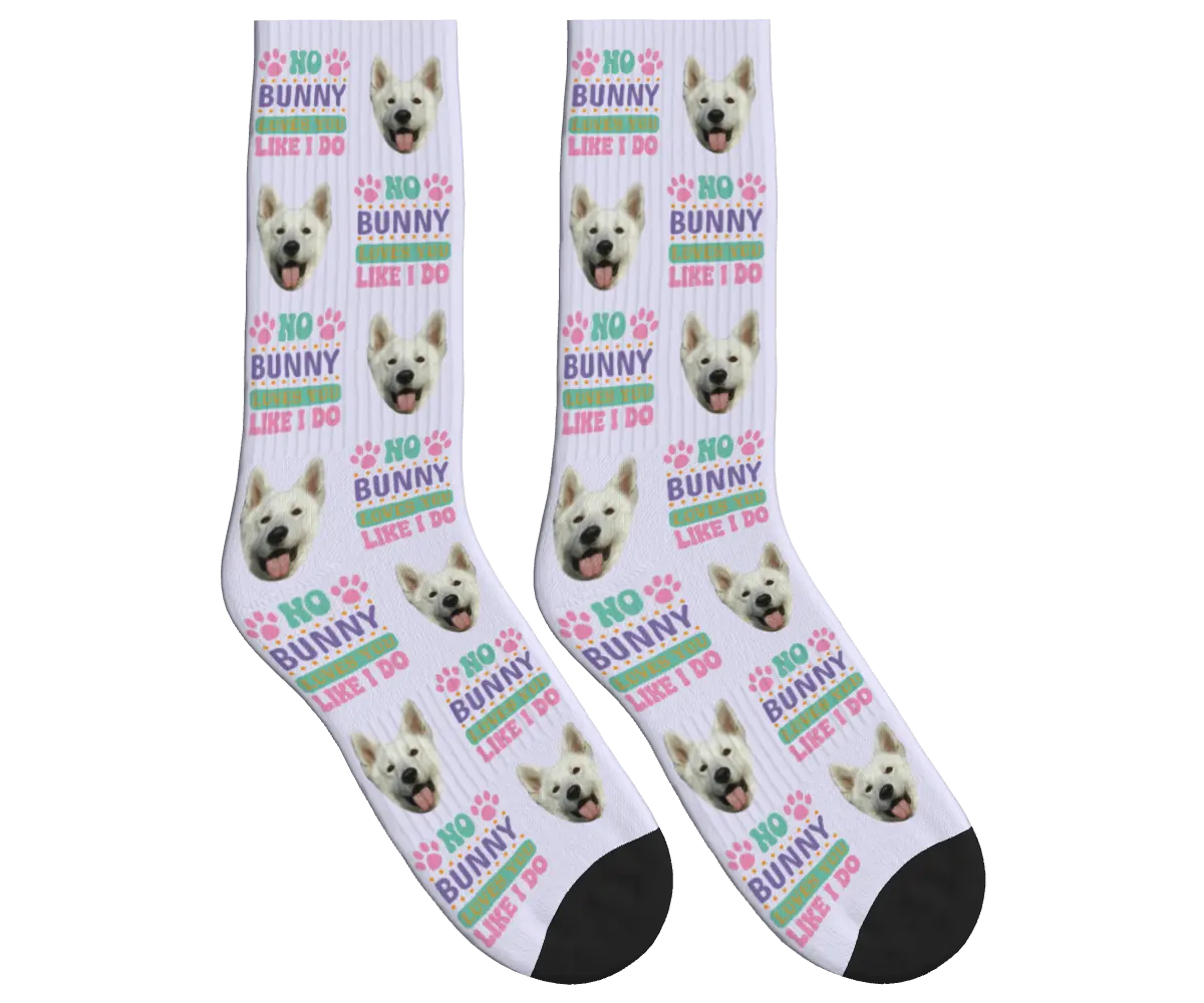 No Bunny Loves You Like I Do Socks - Lavender / Crew Socks